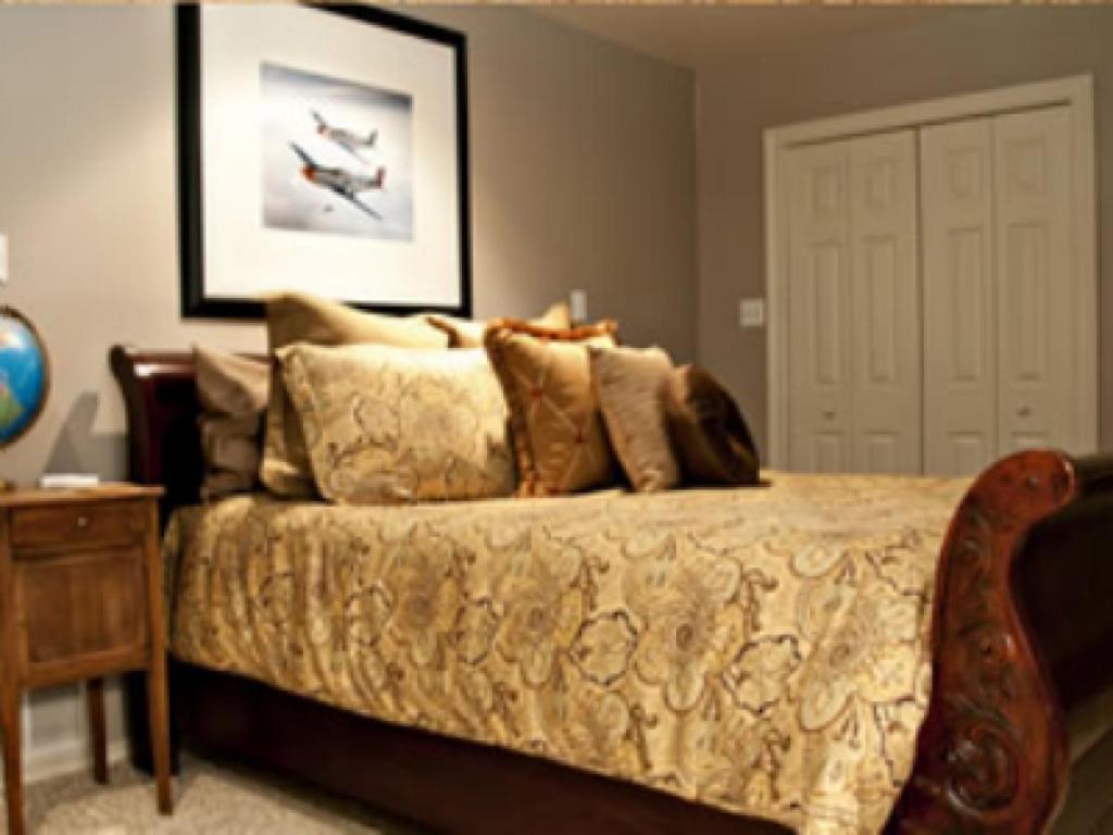 Live Oaks Bed And Breakfast Uvalde Room photo